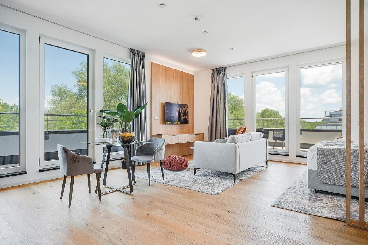 Bright: Aicherpark Rosenheim